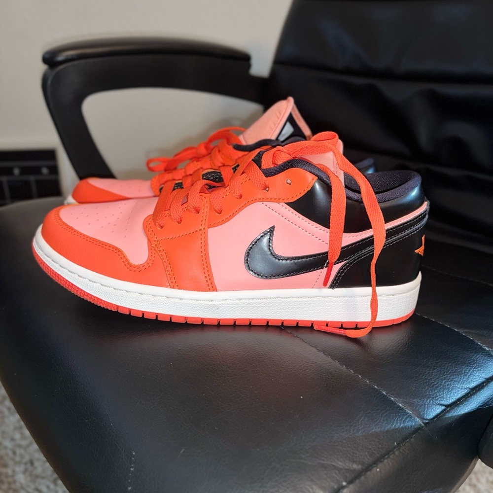 Nike Jordan Lows